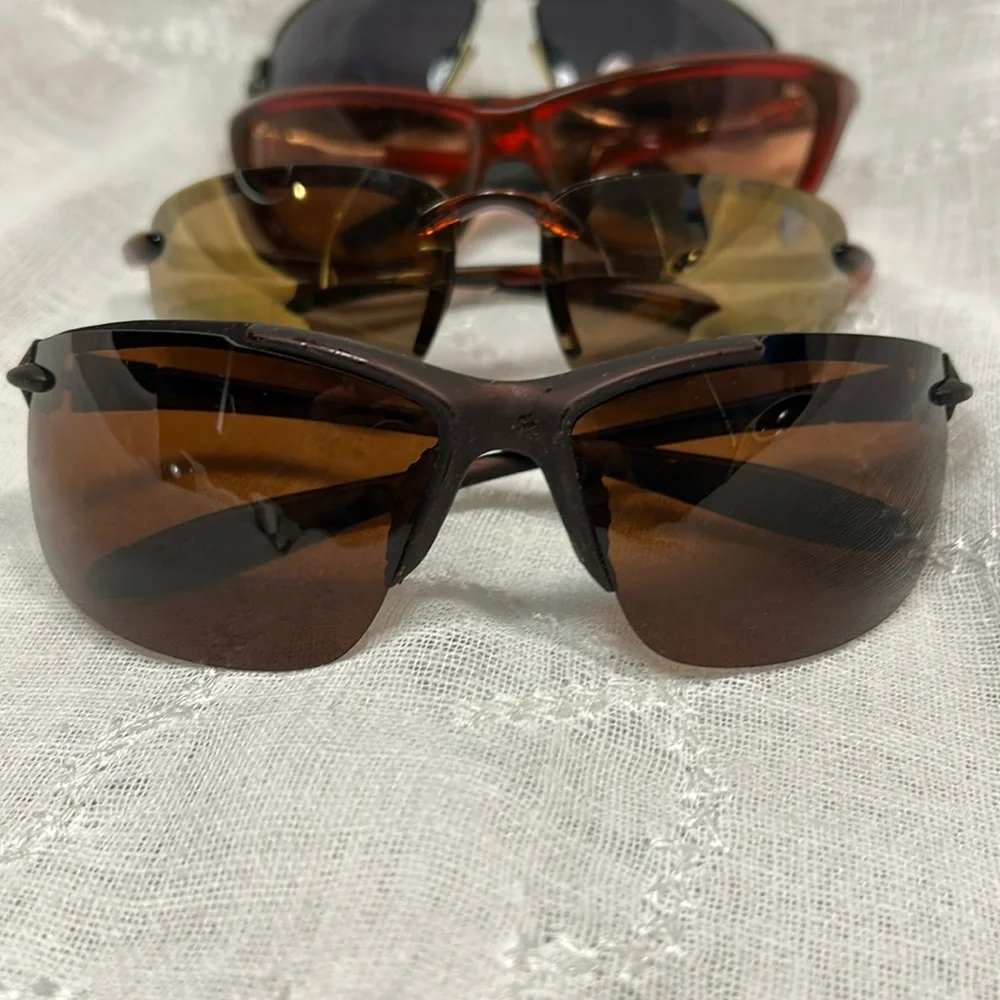 Bundle of 5 pairs of sunglasses